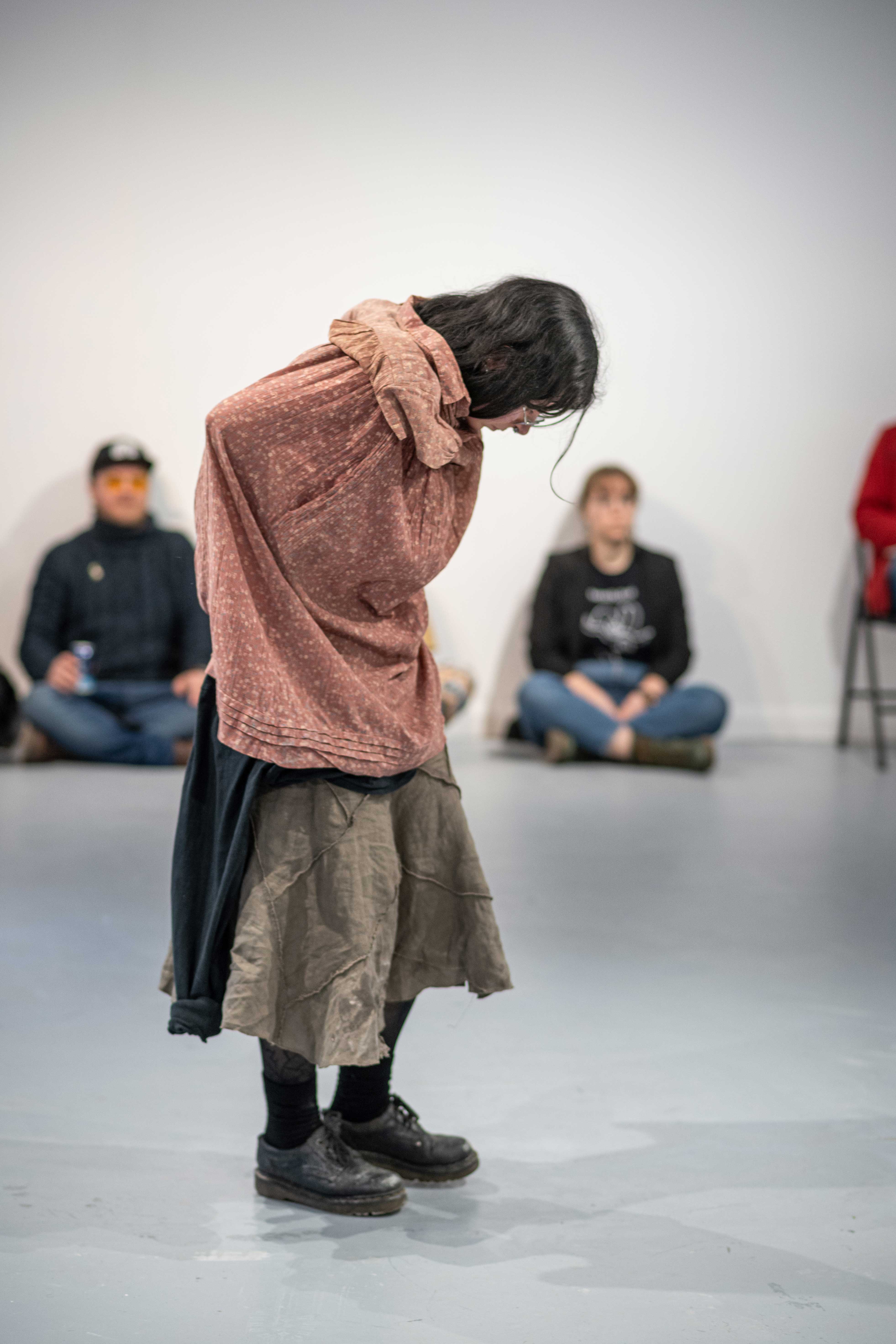 Documentation performance Pour toutes les mères de son époque et pour toutes les rivières d'aujourd'hui